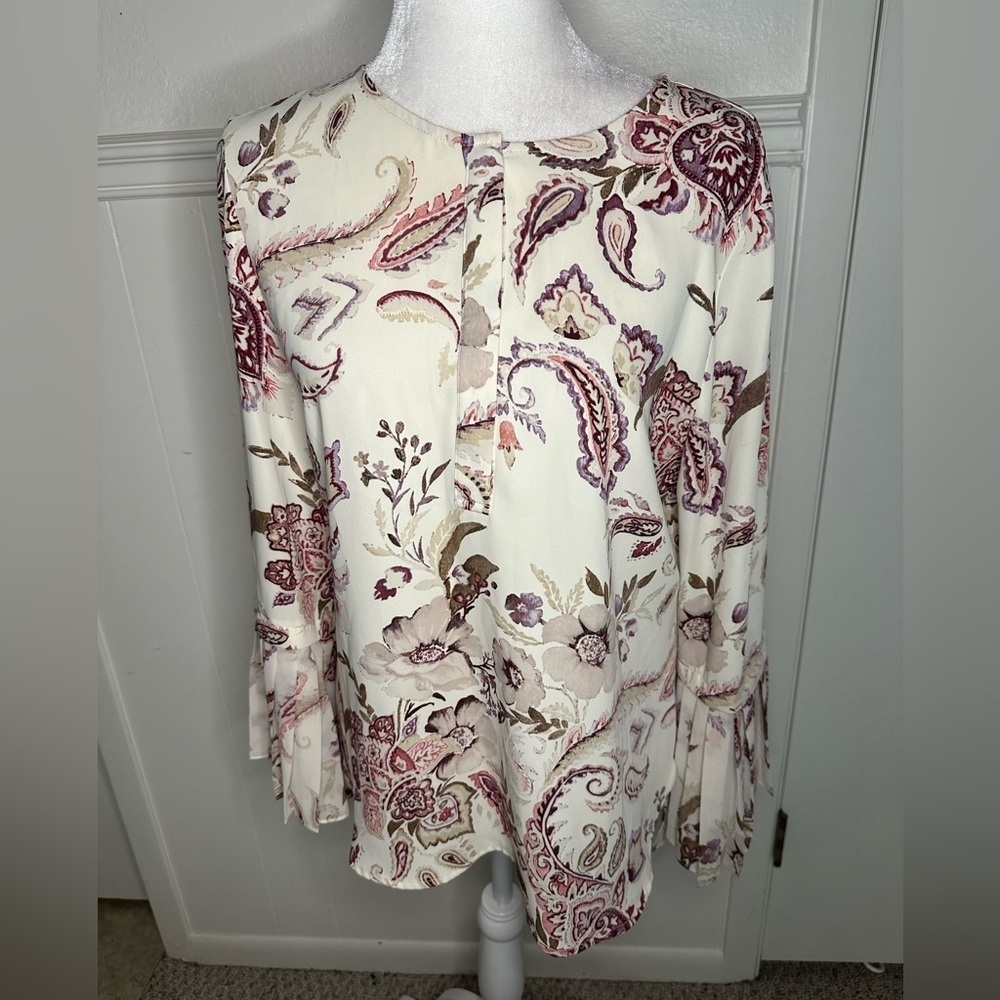Chicoβs Long Sleeve Blouse size 1 or S